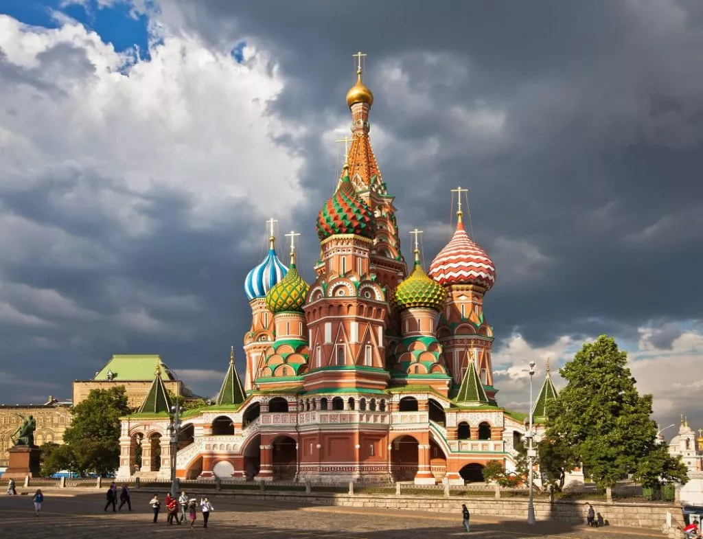 Храм Василия Блаженного на Красной площади в Москве: архитектура, интерьер, интересные факты 4 Храм Василия Блаженного на Красной площади в Москве