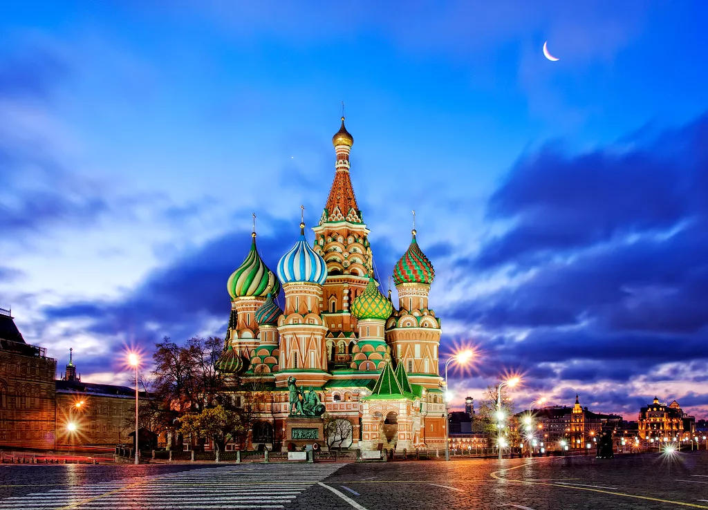 Храм Василия Блаженного на Красной площади в Москве: архитектура, интерьер, интересные факты 5 Храм Василия Блаженного на Красной площади в Москве